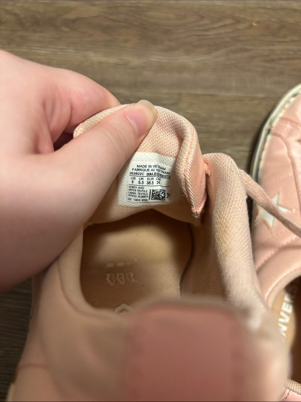 pink floral converse - Picture 6 of 6